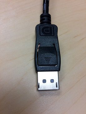 black hdmi cable