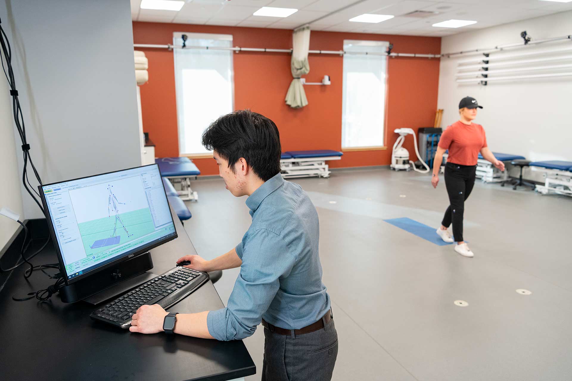 prrosthetics and orthotics students using computer in the gait lab.