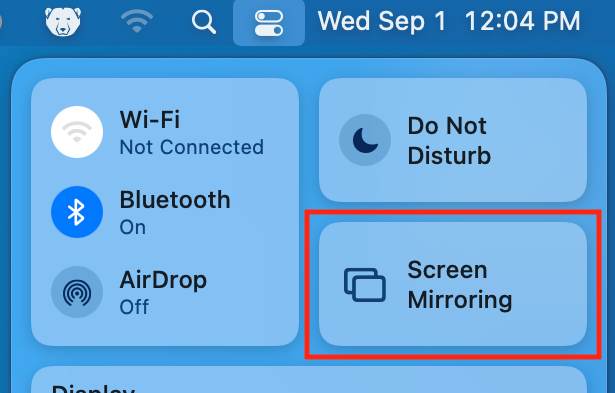 Instructor station control centre showing the screen mirroring tile marked by a red rectangle