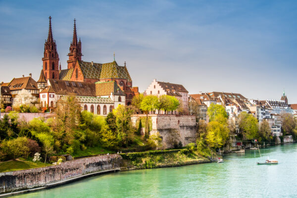 Basel, Rheinufer und Münster, Schweiz