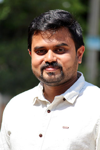 portrait image of Nithin Rajesh