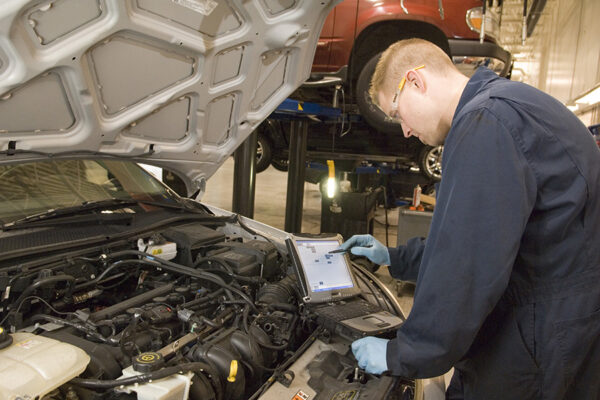 bcit-automotive-service-technician-operations-ford-asset
