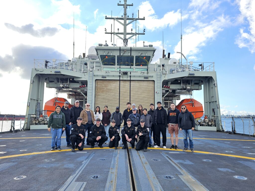 class picture visiting ship