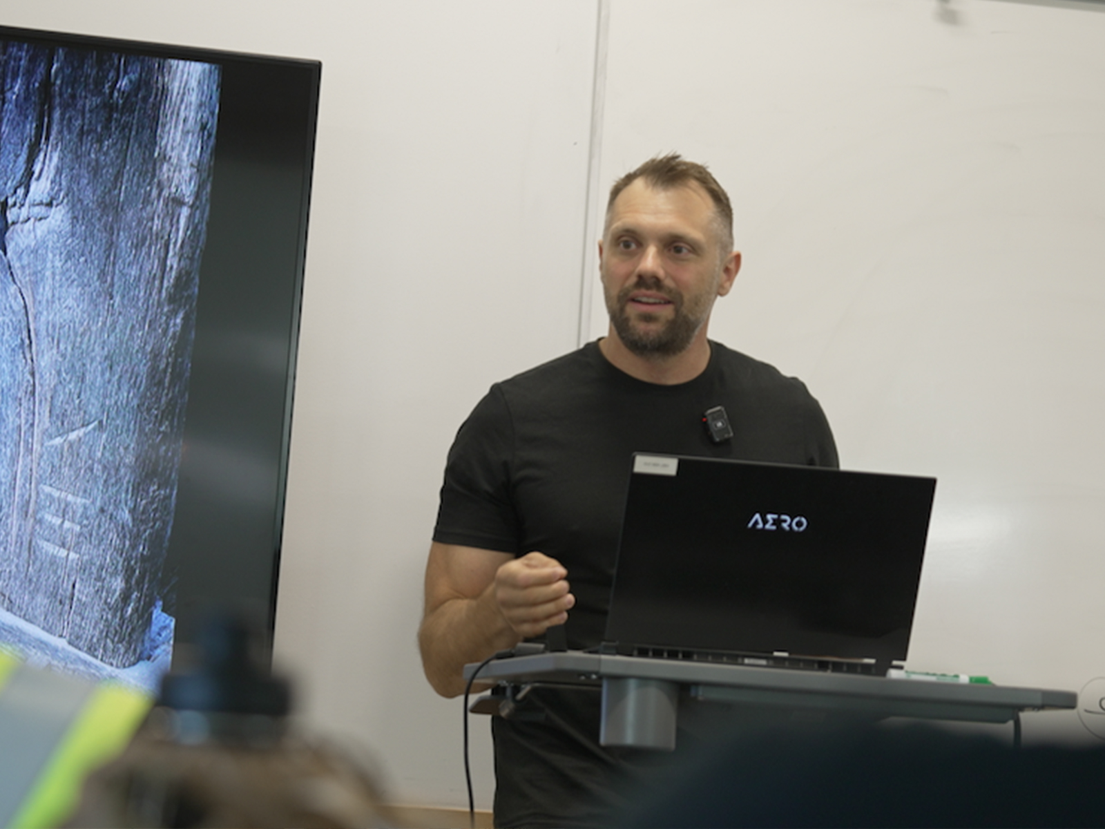Peter Boeckeler from Kalesnikoff delivering a guest lecture on mass timber connections as part of the practiucm.